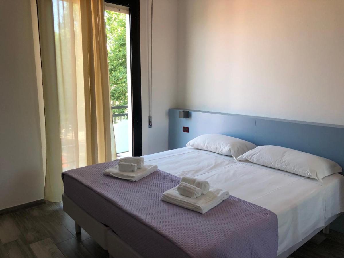 Vinsea Hotel เบลลาเรีย-อีเจอา มารีนา ภายนอก รูปภาพ