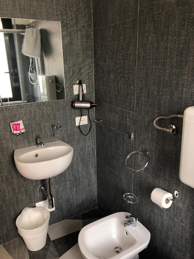 Vinsea Hotel เบลลาเรีย-อีเจอา มารีนา ภายนอก รูปภาพ